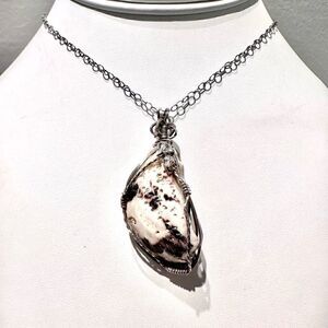 Handmade Link Sterling Silver And Cream Trochus Shell Pendant Necklace